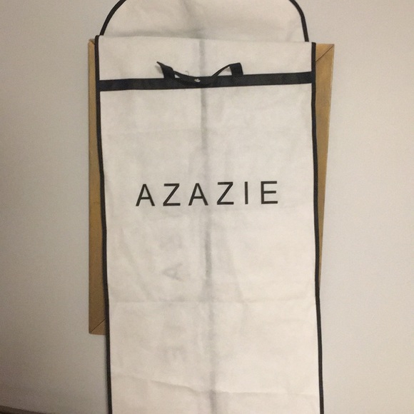 435 Nwot Dresssuit Bag Azazie 
